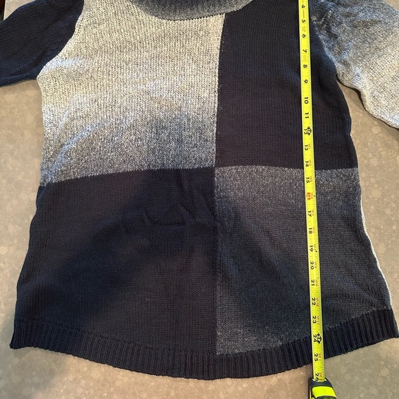 NWT Apt 9 Cowl Neck Color Blocked Light Sweater | Large - Picture 3 of 4